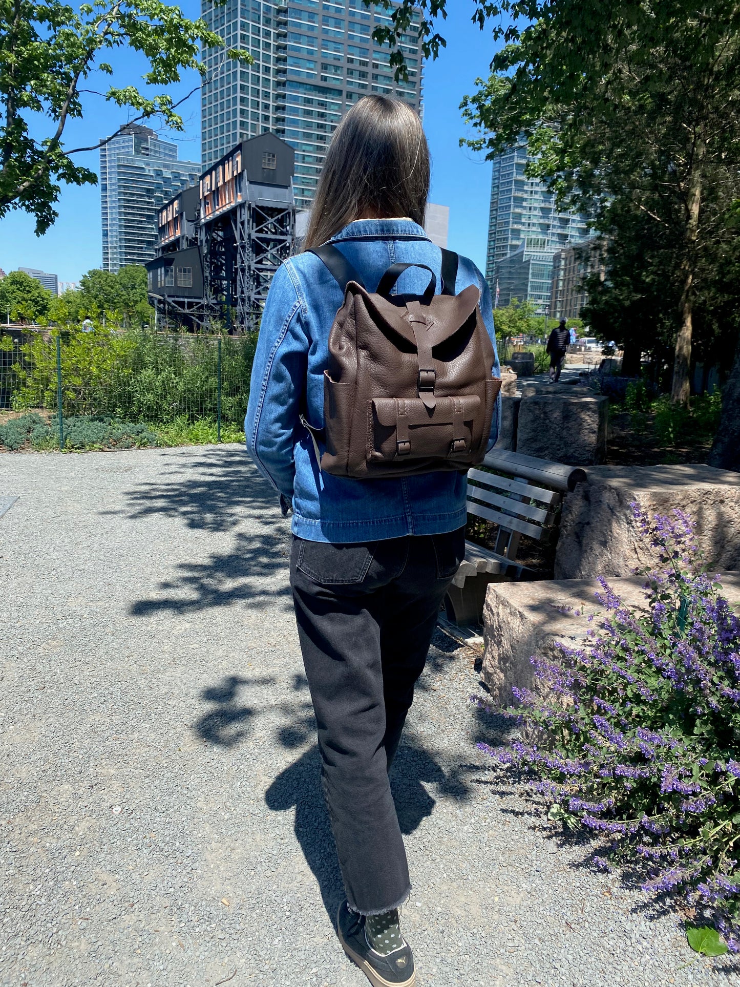 The Essentials Backpack - Dark Brown