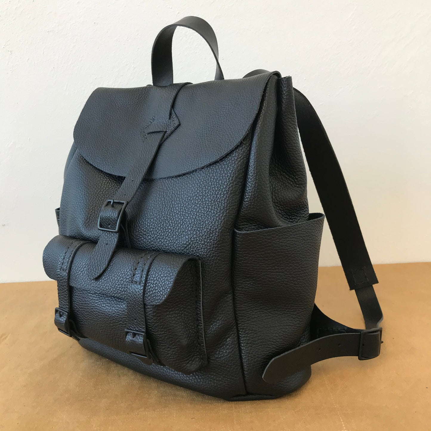 The Essentials Backpack - Black